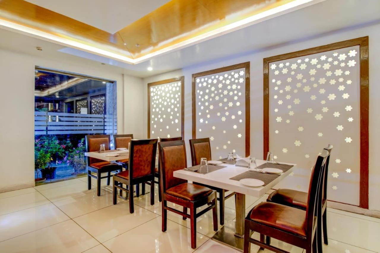 Hotel Lorven 维沙卡帕特南 外观 照片